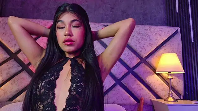 ZafiraRose online show from September 17, 2025, 7:48 pm