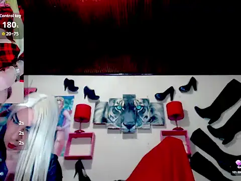 blondehot5v online show from September 13, 2025, 11:54 am