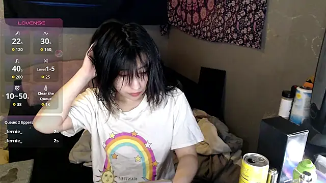 London Ray online show from November 17, 2025, 6:19 am