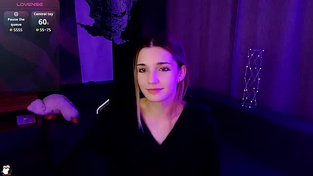 Sandy Belle online show from September 14, 2025, 8:08 pm