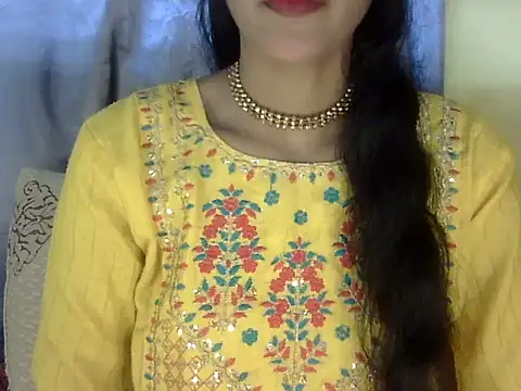 zara Khan0 online show from September 10, 2025, 2:06 pm