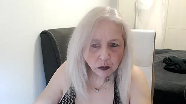 SusiLifeXXX online show from March 13, 2026, 8:15 pm