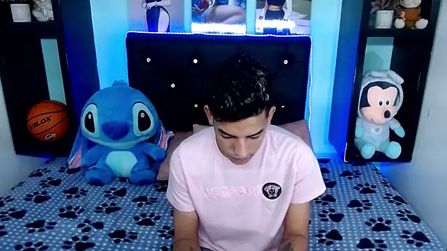 x oliver x online show from September 28, 2025, 3:56 am