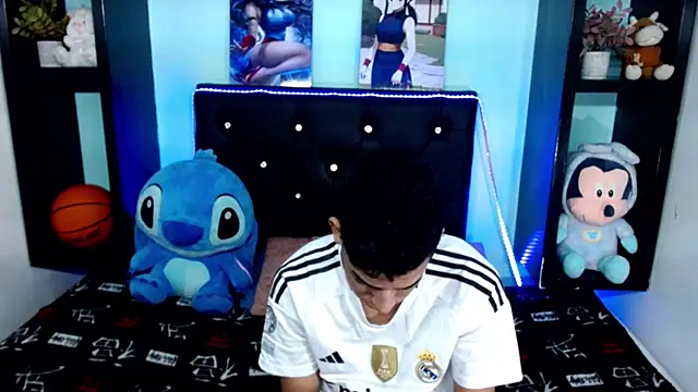 x oliver x online show from November 22, 2025, 3:16 am