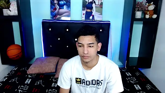 x oliver x online show from November 25, 2025, 3:50 am