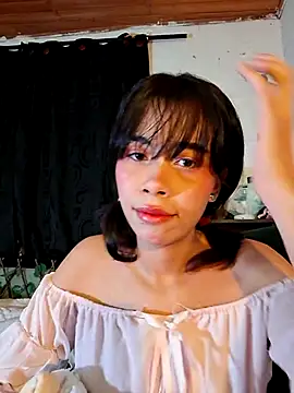 dolliette24 online show from July 25, 2026, 2:53 am