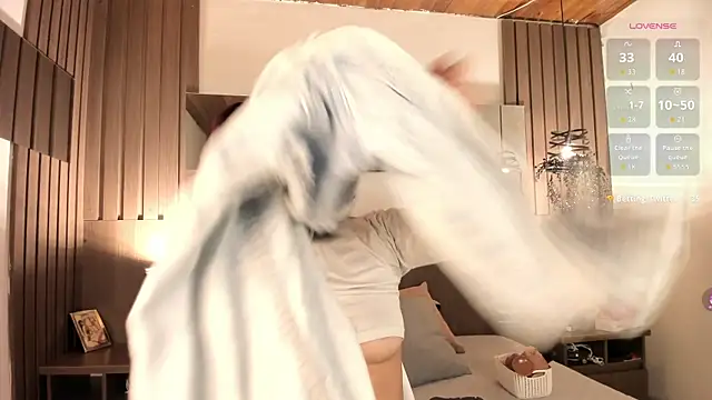 Violet carson online show from April 21, 2026, 12:55 pm