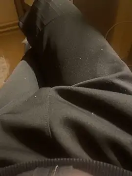 darksagax1 online show from November 19, 2025, 10:32 pm