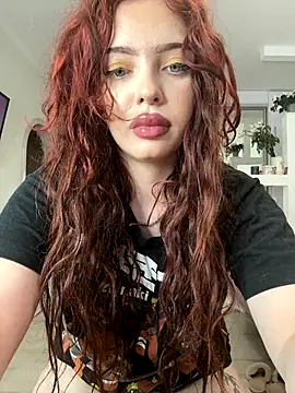 Hannah xBaby online show from October 19, 2025, 10:05 am