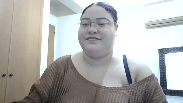 GoddessMocha online show from October 19, 2025, 10:10 pm