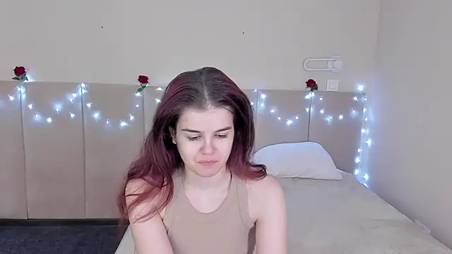 Infinity Ti online show from April 24, 2026, 1:52 am