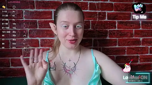 CitrusBlissss online show from May 5, 2026, 1:35 am