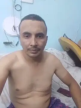 miroqui143 online show from February 5, 2026, 1:10 am