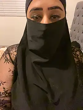 Pari Persianbaddie6 online show from March 26, 2026, 3:56 am