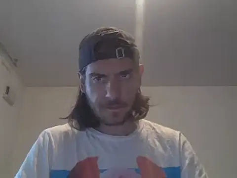 Snapshot of captainckring chatting on May 5, 2026, 6:21 am captainckring online show from May 5, 2026, 6:21 am