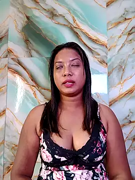 hornyzinia123 online show from September 27, 2025, 5:12 am