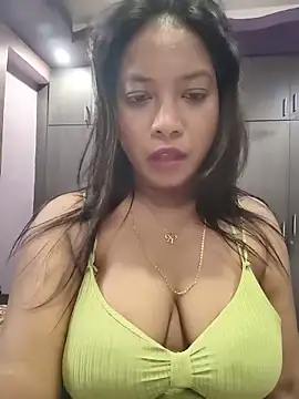 hornyzinia123 online show from May 25, 2026, 3:01 am