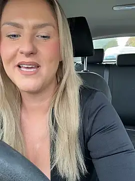 Charleigh xx online show from October 10, 2025, 3:00 pm