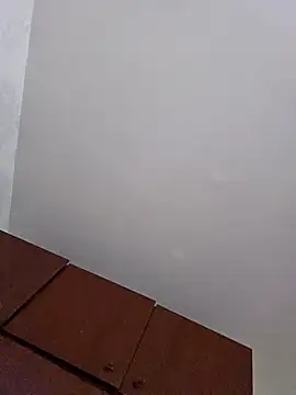 EllaDreams online show from November 18, 2025, 9:19 pm