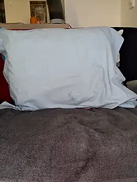 Volcaniiia online show from April 20, 2026, 6:16 am