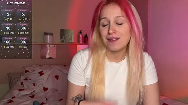  Annabel Myr  online show from November 23, 2025, 11:10 am