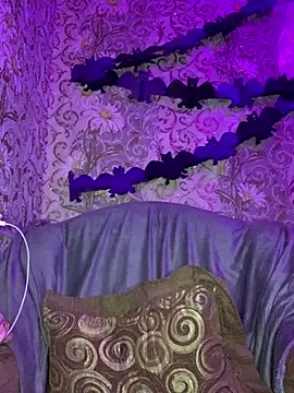 sal0mka online show from October 22, 2025, 7:02 pm