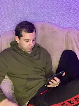 sal0mka online show from December 5, 2025, 4:36 pm