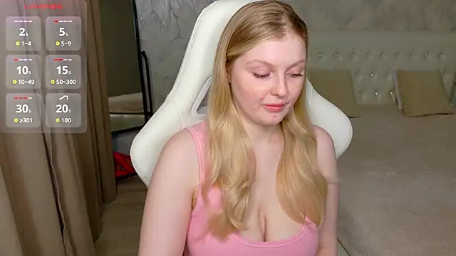 AmeliaDiamond online show from April 21, 2026, 2:51 am