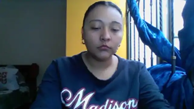 Snapshot of ALANA_150 chatting on April 23, 2026, 1:57 pm ALANA 150 online show from April 23, 2026, 1:57 pm