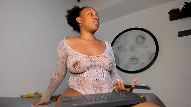 Euphoria 07 online show from April 22, 2026, 3:53 am