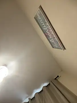 Ladyboyluxe online show from March 5, 2026, 7:48 am