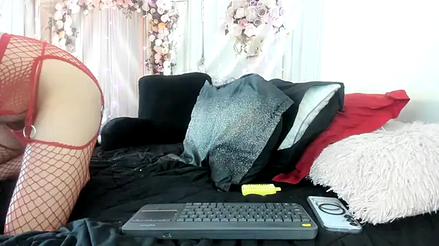 JazminSteele online show from February 5, 2026, 11:31 pm