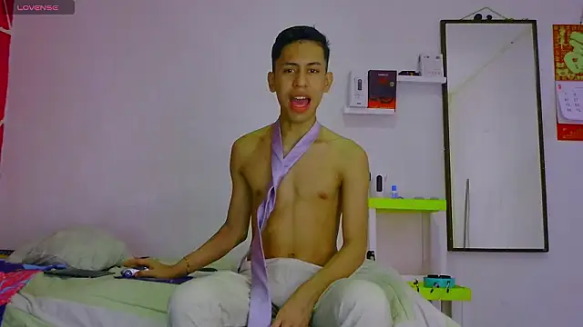 dylan apol0 online show from February 22, 2026, 3:51 am