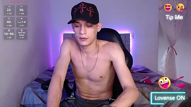 Snapshot of Ethanho0t chatting on May 29, 2026, 6:50 pm Ethanho0t online show from May 29, 2026, 6:50 pm