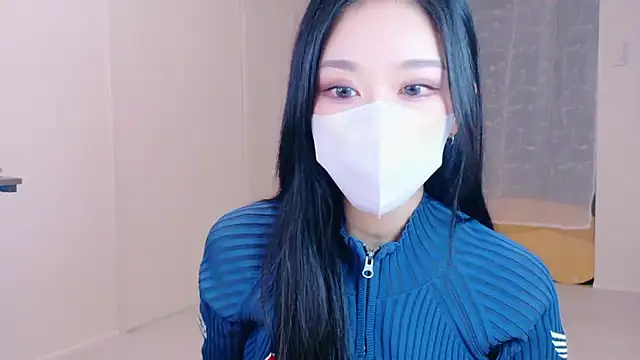 ramuchan desu online show from November 16, 2025, 1:33 am