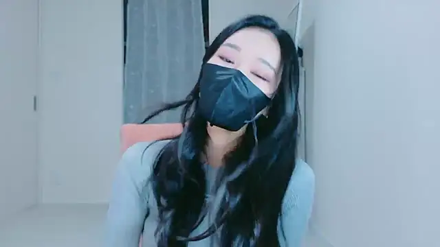 ramuchan desu online show from January 7, 2026, 1:30 am