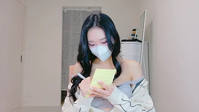 ramuchan desu online show from April 22, 2026, 12:24 am