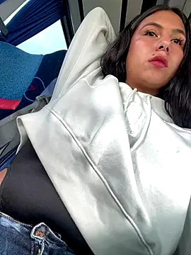 Sarahcutexoxox online show from October 5, 2025, 6:28 pm