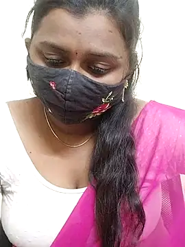 Pavani-Sexy online show from November 20, 2025, 5:40 am