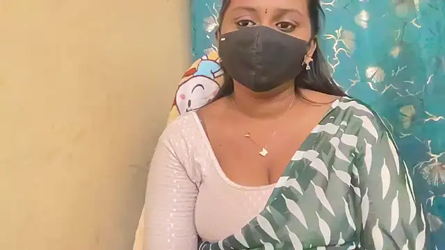 Pavani-Sexy online show from April 22, 2026, 2:25 am