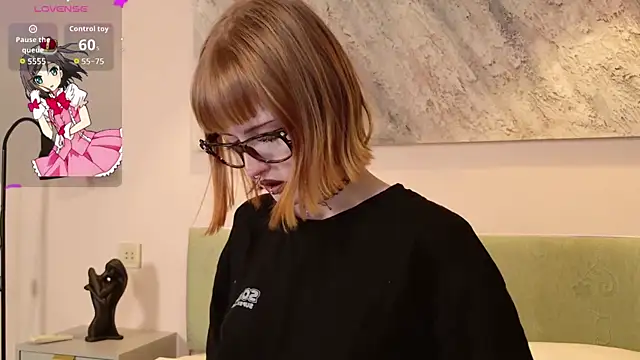 MilkMeSoftly online show from February 21, 2026, 8:48 am