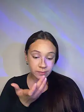 HinataArai online show from October 27, 2025, 8:24 pm