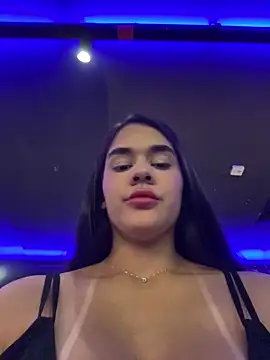 Snapshot of BellaLeclair chatting on February 22, 2026, 8:07 pm BellaLeclair online show from February 22, 2026, 8:07 pm