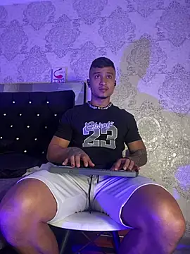 ThiagoBlaze online show from April 22, 2026, 10:17 am