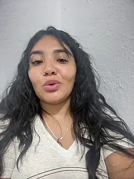 Snapshot of meli__brown chatting on June 13, 2026, 2:09 am meli brown online show from June 13, 2026, 2:09 am