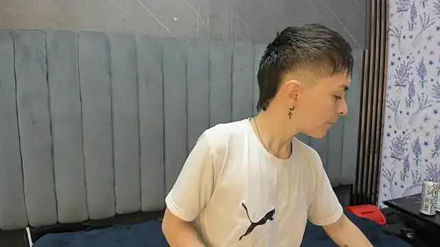  Hannah Hot online show from January 19, 2026, 2:37 am