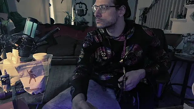 MasterDaddyCool online show from February 3, 2026, 6:46 pm