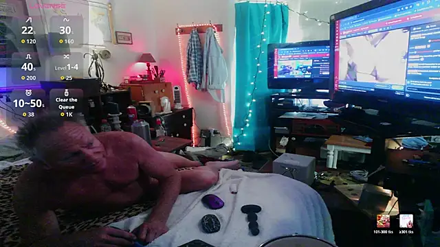 Snapshot of Pussyeat2please chatting on April 25, 2026, 1:41 pm Pussyeat2please online show from April 25, 2026, 1:41 pm