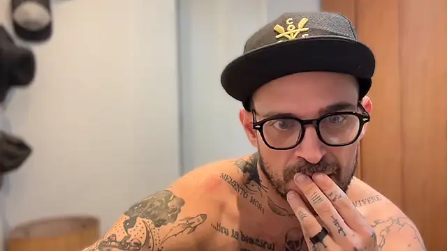 brrasssssillll online show from June 16, 2026, 7:38 pm