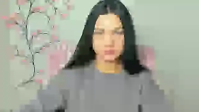 Lune Moon online show from February 18, 2026, 6:20 am